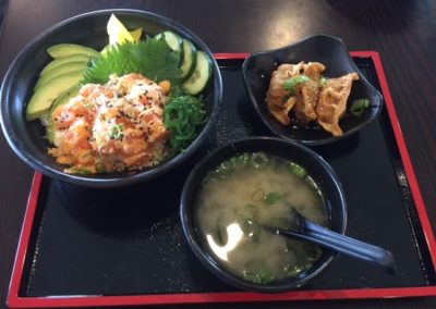 Lunch Specials - Spicy Salmon Donburi Lunch Set